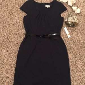 Belted sheath dress in navy *pockets*